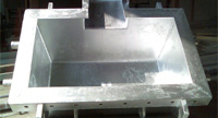 Ladles For Handling Molten Metal